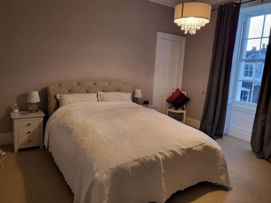 Georgian Townhouse In Centre Of Perth Apartman Kültér fotó
